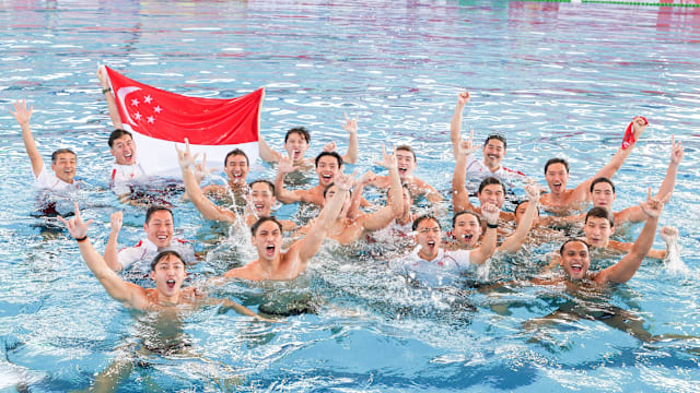 点球判罚引发赛后争议（赛后风波源于点球判罚）