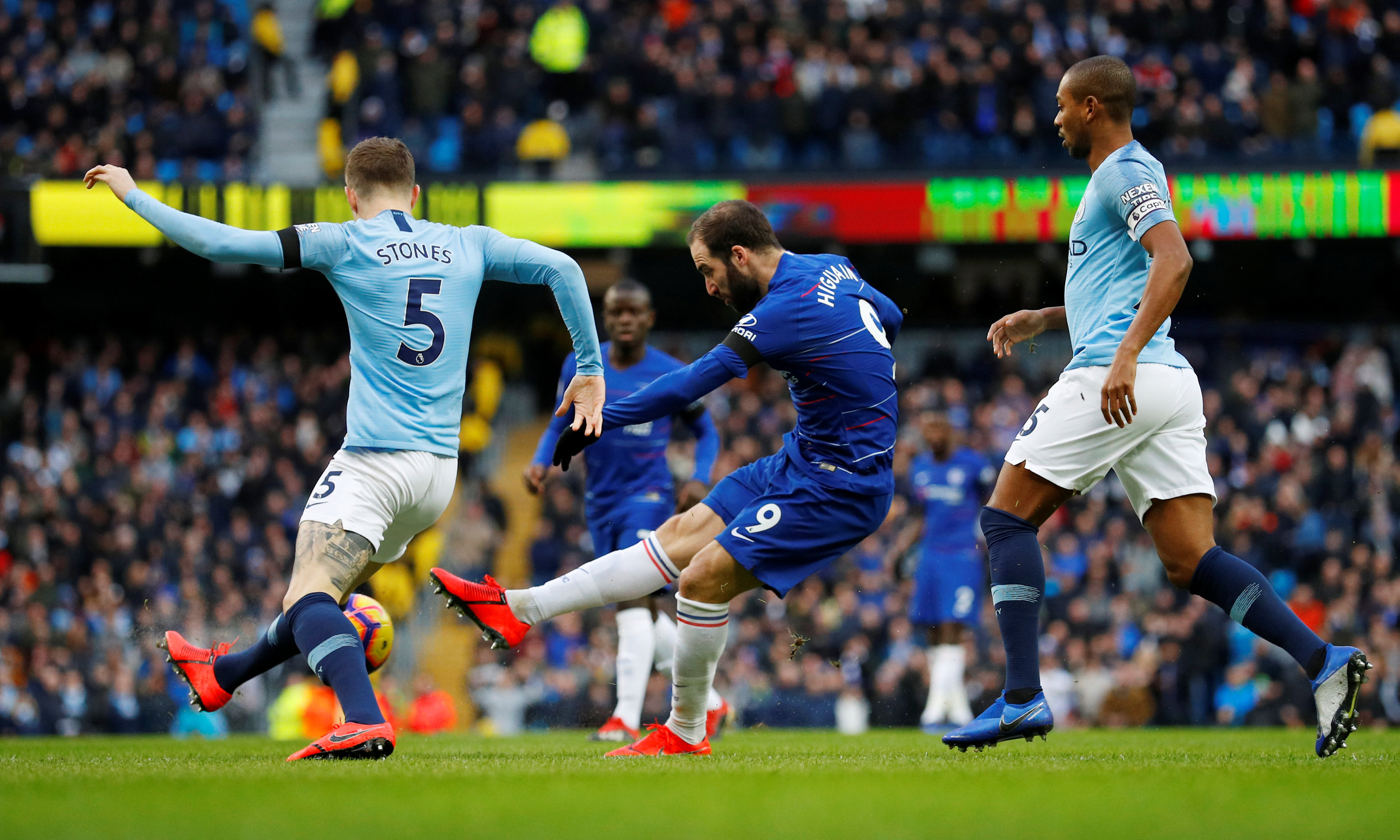 环足奖年度最佳新星候选：杜埃、若昂-内维斯、斯凯利在列（环足奖年度新秀候选出炉：杜埃、若昂-内维斯、斯凯利入围）