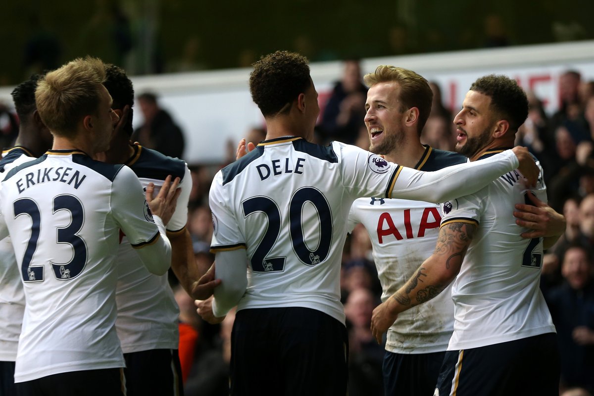 K联赛球队浦项铁人官方社媒账号发布公告称，球队中...（K联赛浦项铁人通过官方社媒发布公告：队内...）