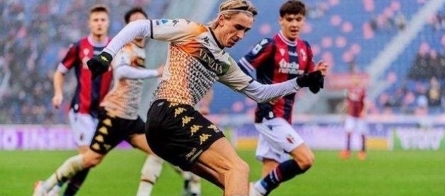 队友察觉萨拉赫情绪变化，对其公开泄愤采访不感震惊