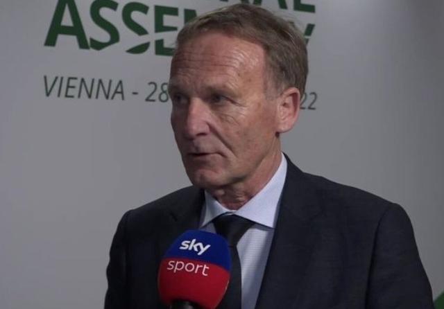 QPR球员谢尔因保护母亲用石头砸伤一男子，事后公开致歉（QPR球员谢尔护母投石致男子受伤，随后公开致歉）