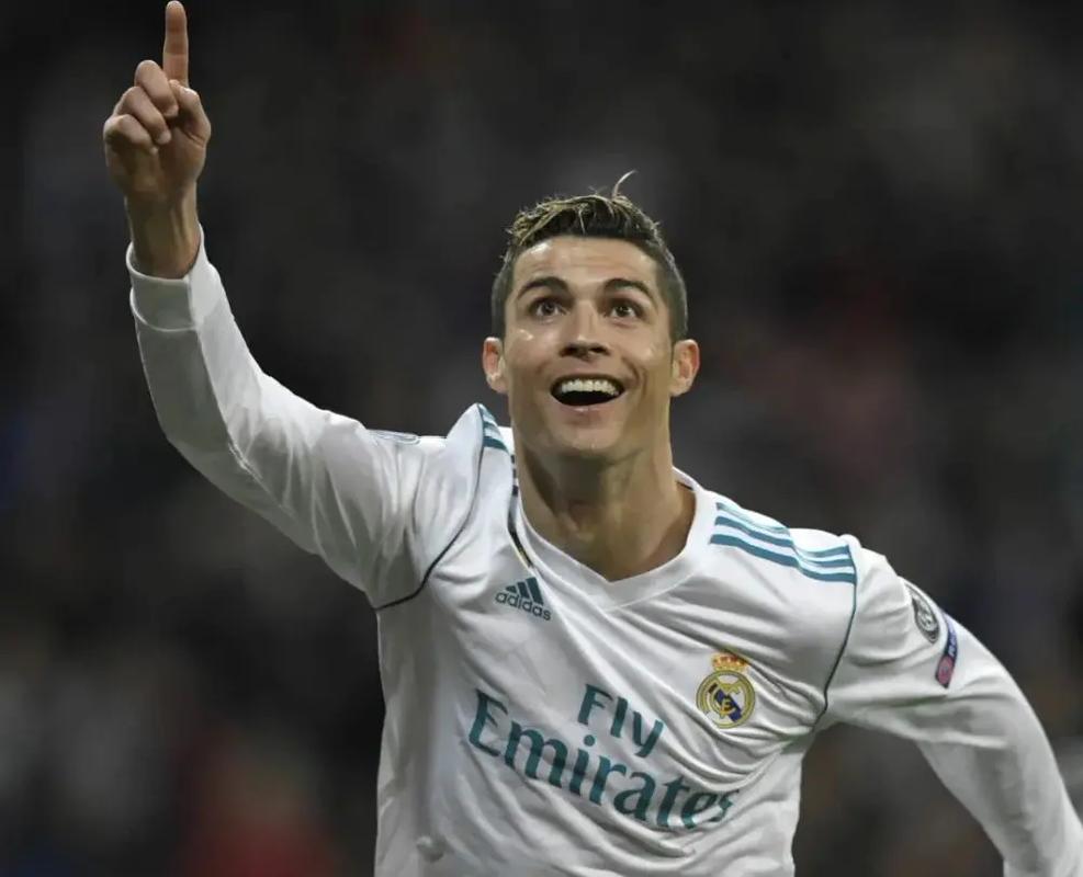 欧冠第六轮今晚开打9场，比分全预测，利物浦又要输球？（欧冠第六轮今夜9场开战：比分全预测，利物浦会再吞败？）