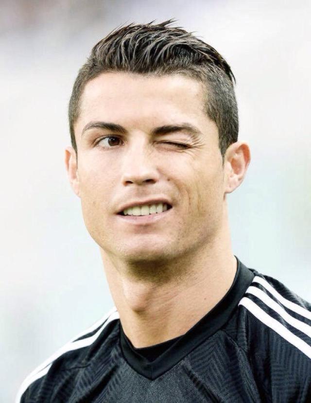 半场战报：多特1-1博德闪耀，布兰特建功，阿里萨米扳平（半场速递：多特1-1博德闪耀，布兰特破门，阿里萨米扳平）