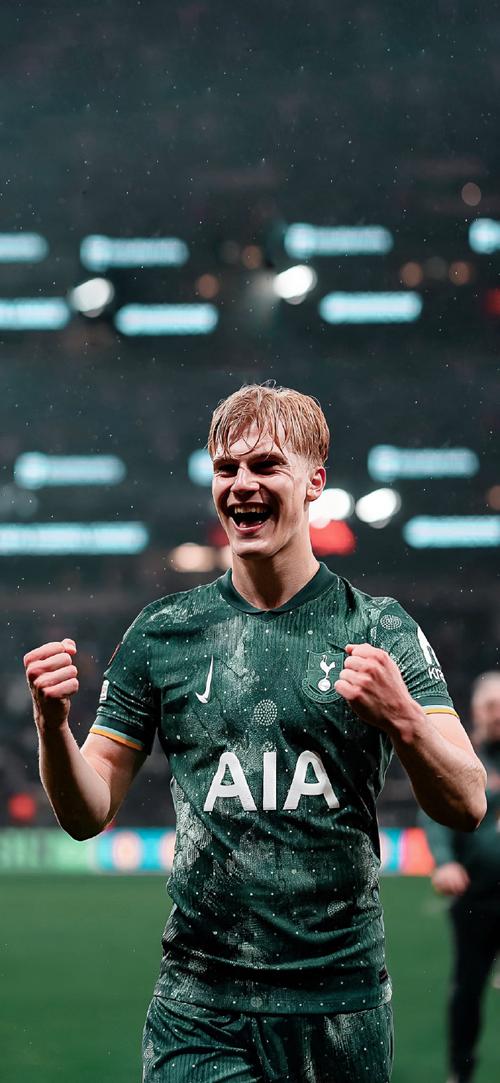 莱万传记作者爆料：克里斯滕森曾拒绝在对国米的比赛中登场（莱万传作者称克里斯滕森曾拒绝出战对阵国米的比赛）