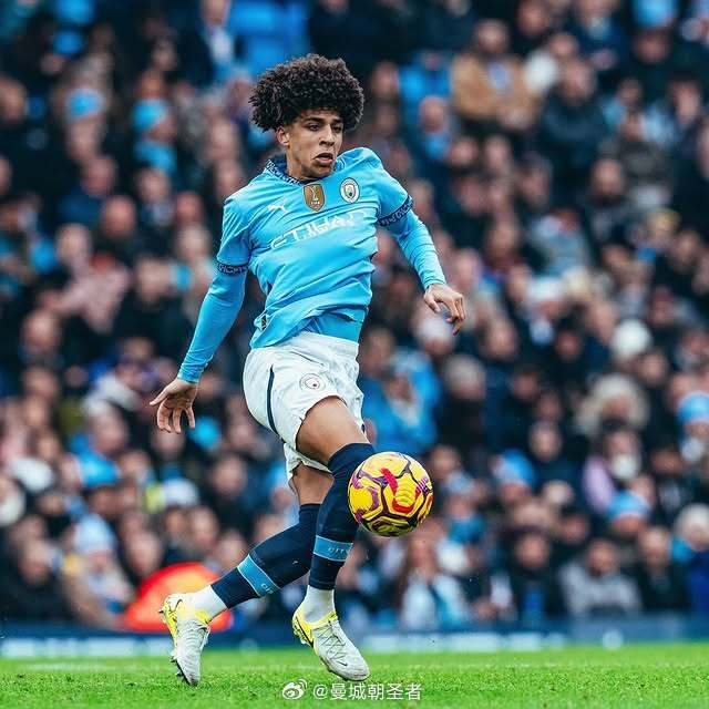 穆斯卡特：我们尽全力备战明天的比赛；对球队成绩感到自豪（穆斯卡特：全力以赴备战明日之战，对球队成绩倍感自豪）