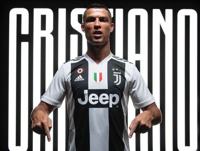 阿斯：巴萨和拜仁都有意桑托斯后卫索萨，后者被誉为新马塞洛（阿斯报：巴萨、拜仁有意引进桑托斯后卫索萨，被称新马塞洛）