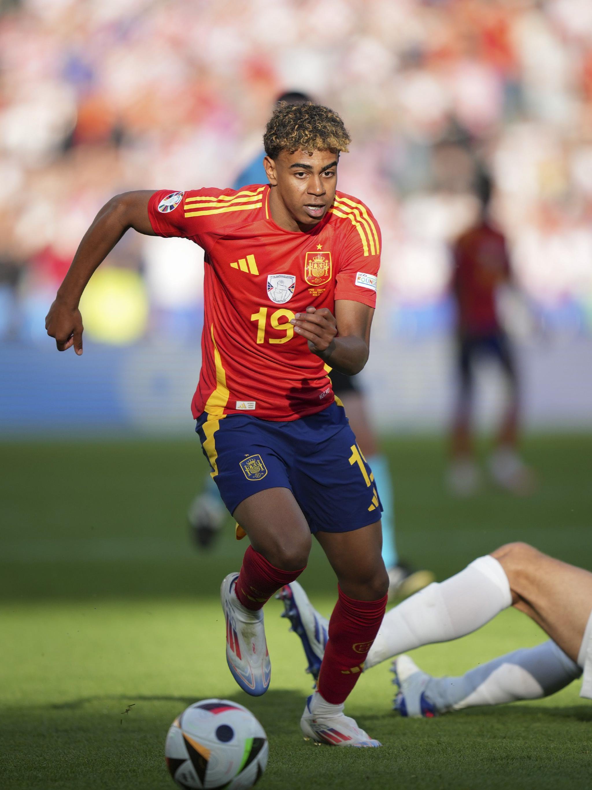 凯夫伦-图拉姆：斯帕莱蒂让我按照自己熟悉的方式踢球（凯夫伦-图拉姆：在斯帕莱蒂手下我能踢回自己熟悉的风格）