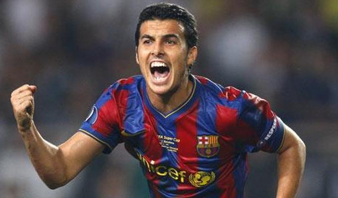 逆天，挪威甲门将点球大战一脚将摆好的球踢走以干扰对方（挪威甲门将在点球大战中踢走摆好的球干扰对手）