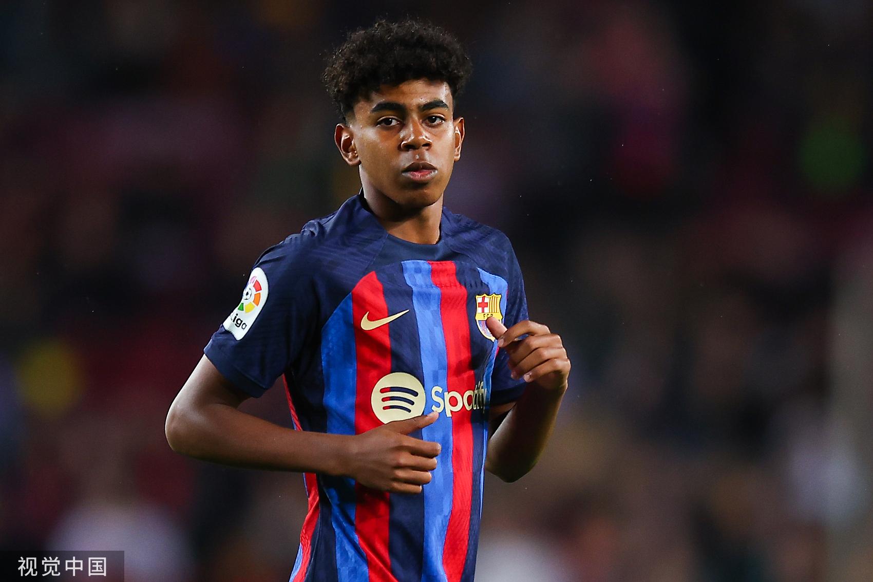 法尔克：拜仁想把努贝尔卖给英超俱乐部，但他的高薪会是问题（法尔克：拜仁计划将努贝尔出售至英超，高薪成潜在障碍）