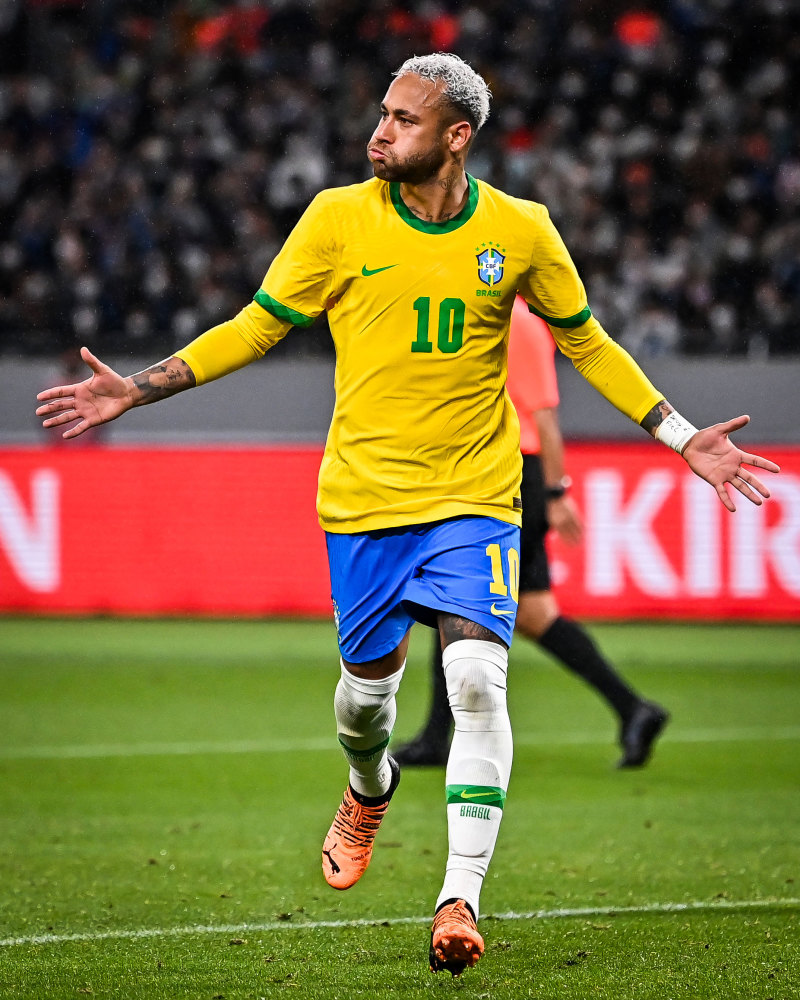 世体：巴萨已用长约锁定多名重要球员，下一个可能是费兰（世体：巴萨以长约锁定多名主力，费兰可能成为下一位）